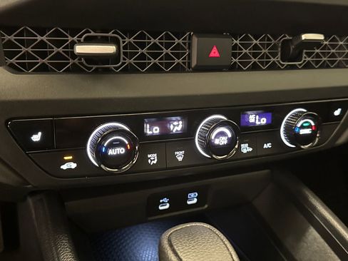 Certified 2024 Honda Accord EX image 23