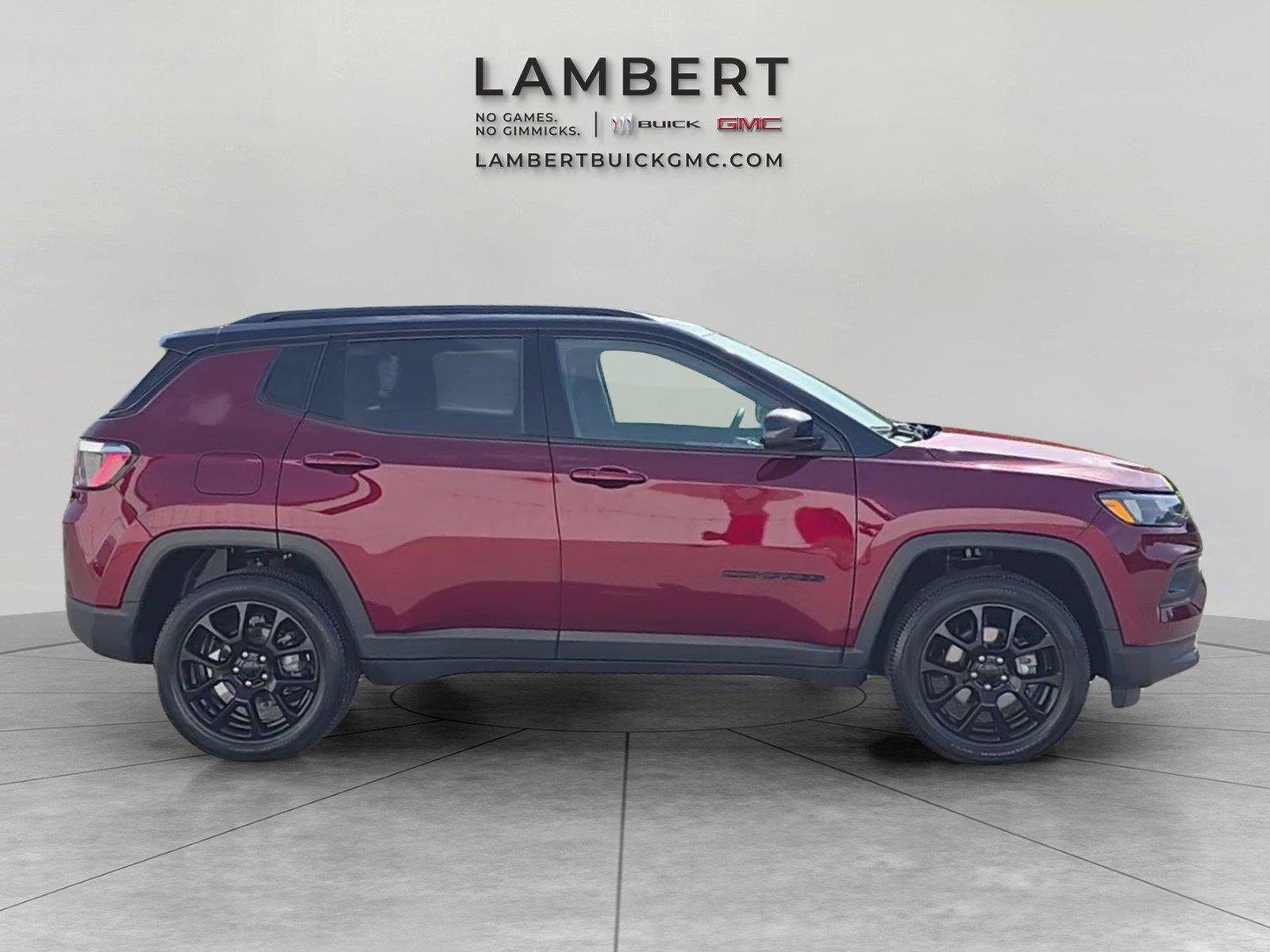 Used 2022 Jeep Compass Latitude AWD/4WD image 6