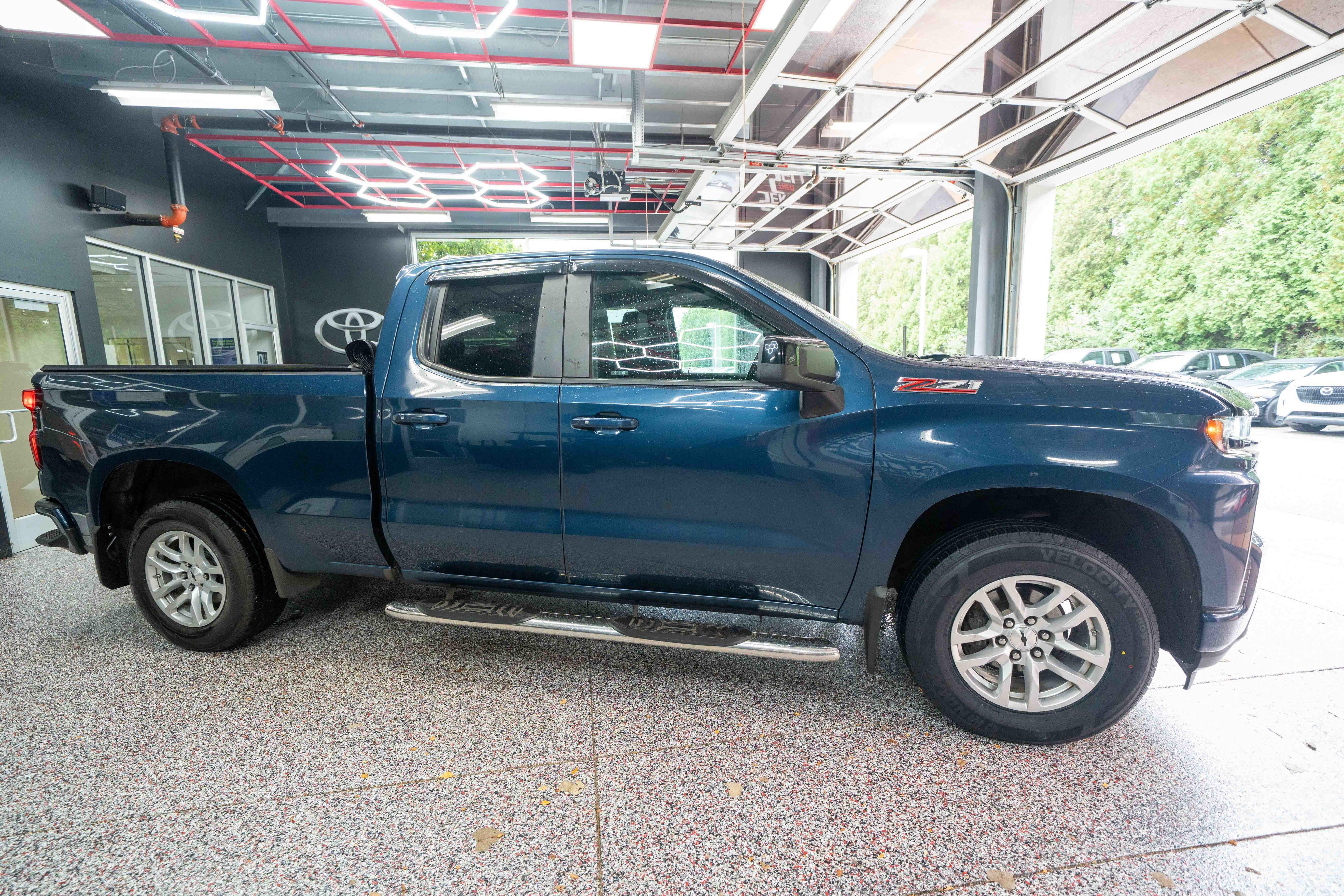Used 2019 Chevrolet Silverado 1500 RST w/ All-Star Edition AWD/4WD image 5