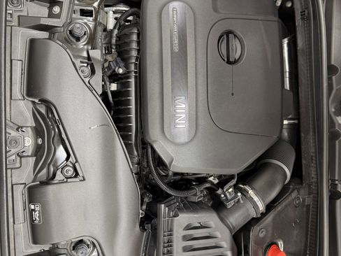 Used 2023 MINI Cooper 2-Door Hardtop image 26