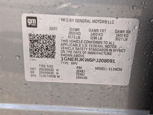 Used 2023 Chevrolet Traverse RS FWD image 41
