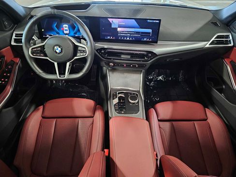 Used 2025 BMW 330i xDrive Sedan w/ M Sport Package image 10