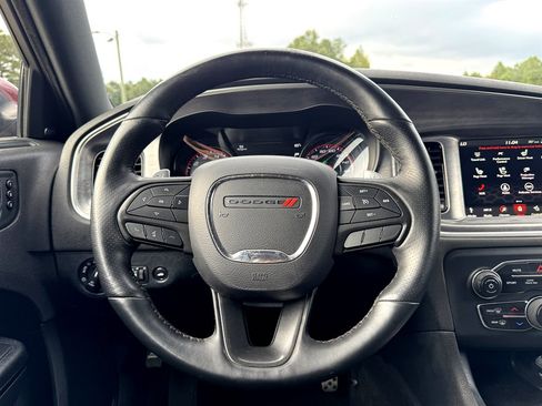 Used 2018 Dodge Charger R/T image 15