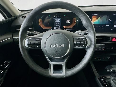Used 2025 Kia K5 LXS image 18