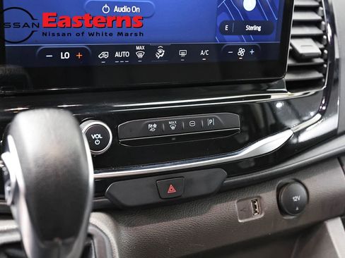 Used 2023 Ford Transit 350 XLT RWD image 19