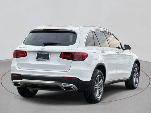 Certified 2022 Mercedes-Benz GLC 300 4MATIC image 4