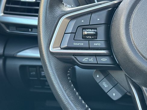 Used 2022 Subaru Forester Premium image 31