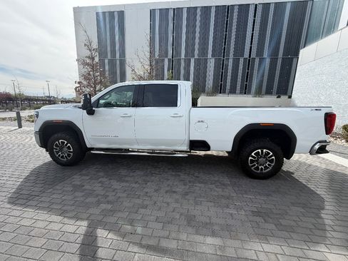 Used 2024 GMC Sierra 3500 SLE image 10