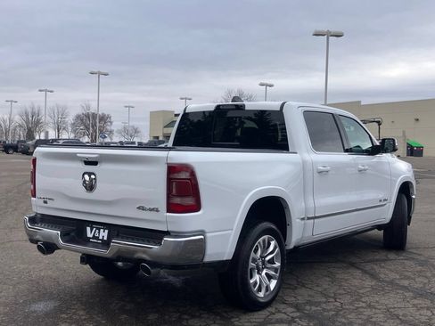 Used 2024 RAM 1500 Limited AWD/4WD image 29
