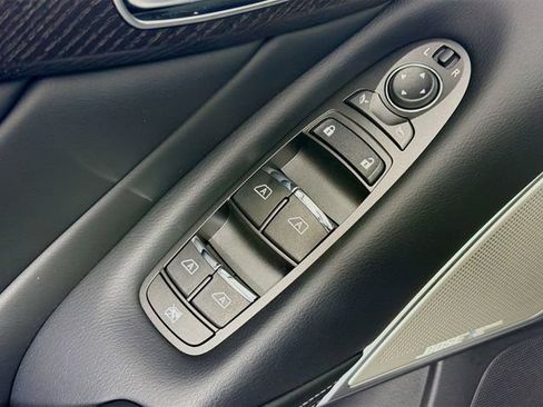 Used 2023 INFINITI Q50 Sensory AWD/4WD image 25