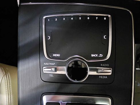 Used 2019 Audi Q5 2.0T Premium Plus w/ Premium Plus Package image 31