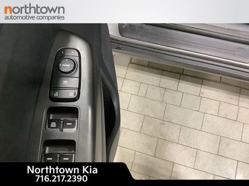 Certified 2018 Kia Sportage LX image 10