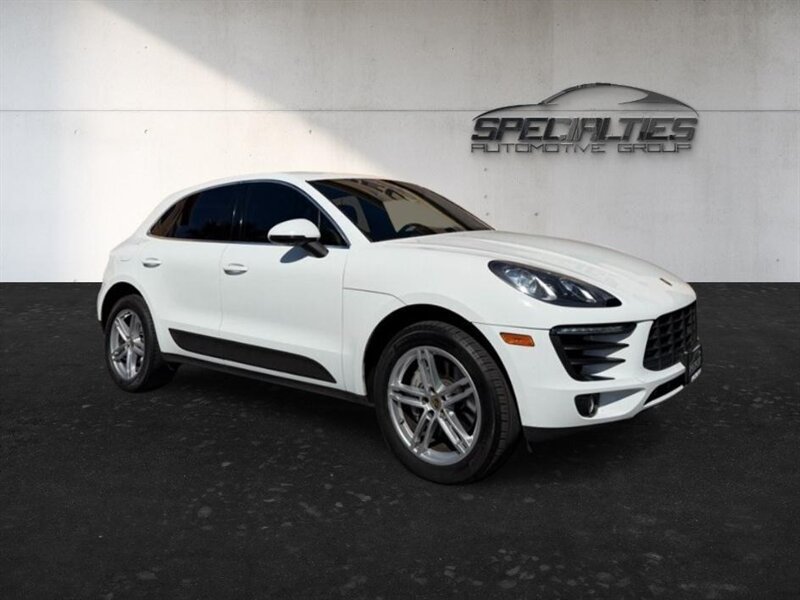 Used 2018 Porsche Macan S AWD/4WD image 1