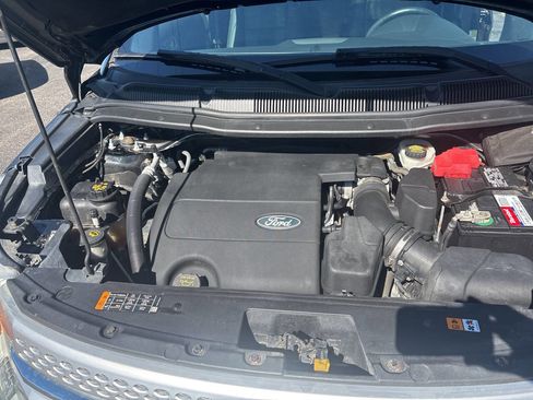 Used 2014 Ford Explorer XLT w/ Equipment Group 202A AWD/4WD image 21