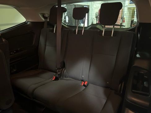 Used 2024 Subaru Ascent Premium w/ Convenience Package image 57