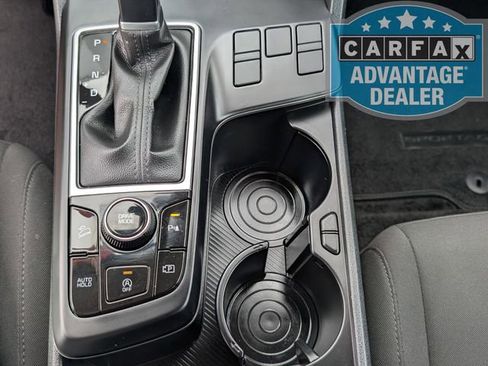 Used 2025 Kia Sportage LX FWD image 9