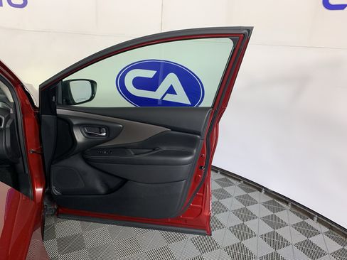 Used 2022 Nissan Murano SL FWD image 40