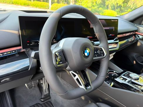 New 2027 BMW 530i xDrive w/ M Sport Package AWD/4WD image 15