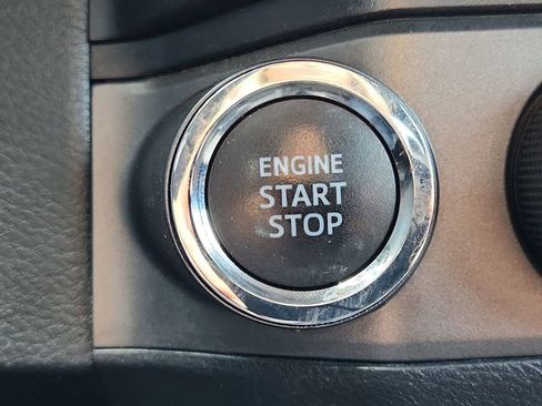 Used 2020 Toyota Tacoma TRD Off-Road image 30