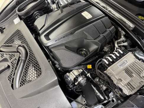 Used 2020 Porsche Macan S image 54