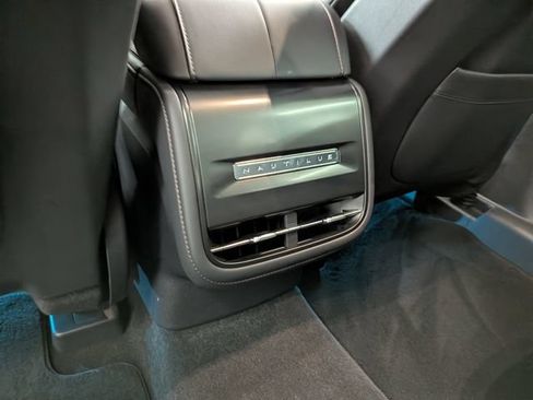 Certified 2024 Lincoln Nautilus Premier w/ Jet Appearance Package AWD/4WD image 20