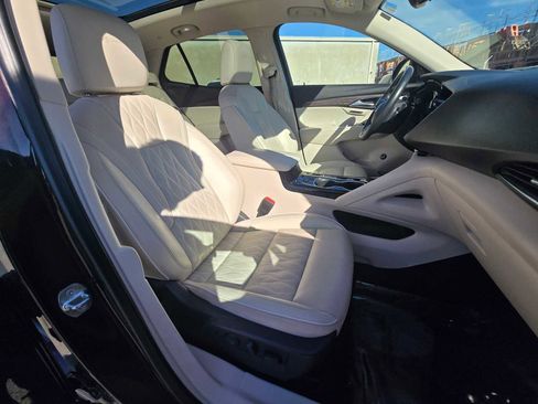 Used 2021 Buick Envision Avenir w/ Technology Package II image 11