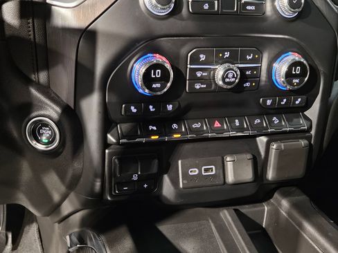 Used 2021 GMC Sierra 1500 AT4 w/ AT4 Premium Package image 32