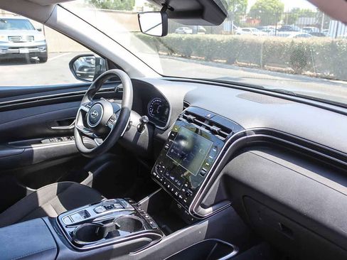 Certified 2023 Hyundai Tucson SEL AWD/4WD image 22