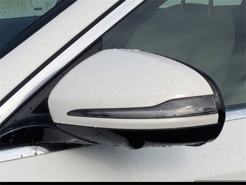 Used 2022 Mercedes-Benz E 350 Sedan image 10