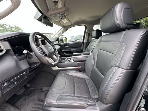 Used 2023 Toyota Tundra Limited image 26