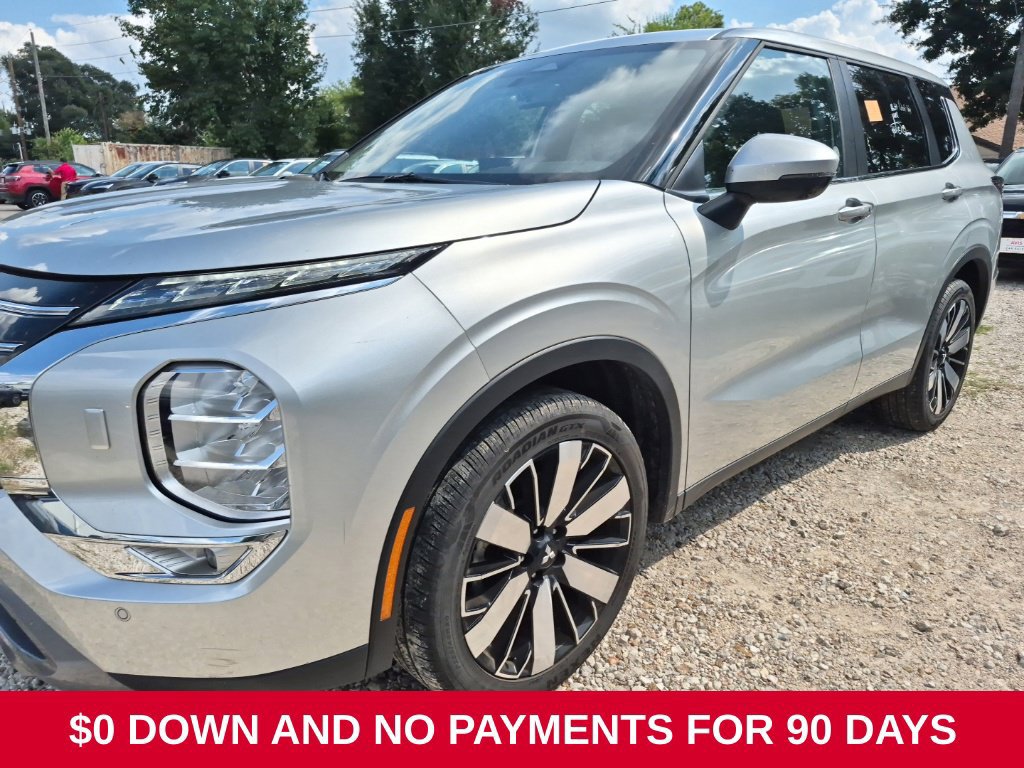 Used 2025 Mitsubishi Outlander SE AWD/4WD image 1
