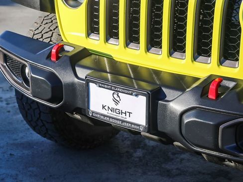 Certified 2023 Jeep Gladiator Rubicon w/ LED Lighting Group image 6