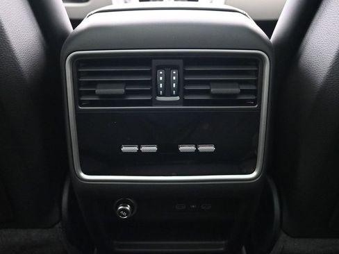 New 2026 Porsche Cayenne S image 8