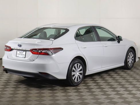 Used 2024 Toyota Camry LE FWD image 8