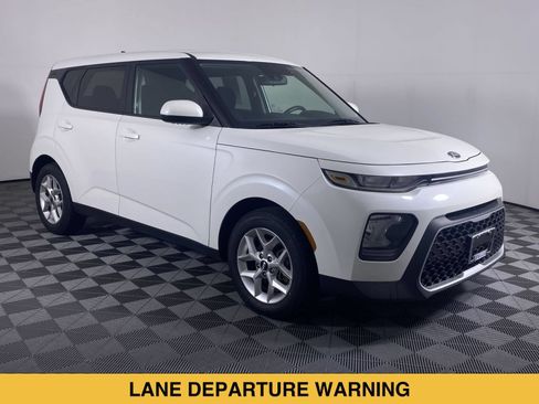 Used 2021 Kia Soul S FWD image 18