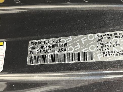 Used 2024 Jeep Wrangler Unlimited Rubicon image 39