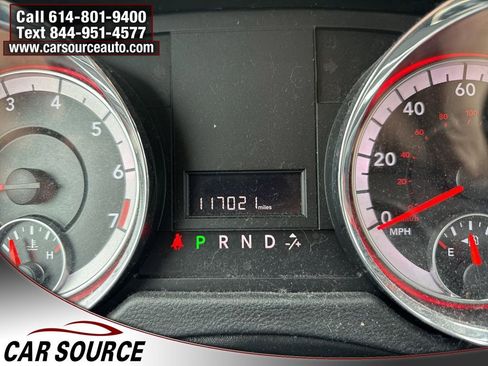 Used 2019 Dodge Grand Caravan SXT image 9