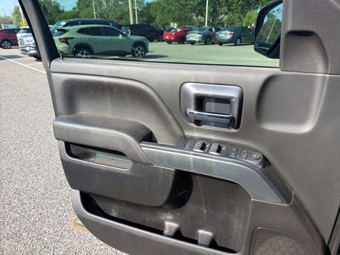 Used 2019 Chevrolet Silverado 1500 LT w/ All Star Edition AWD/4WD image 9