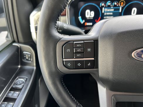 Used 2023 Ford F150 Lariat image 24