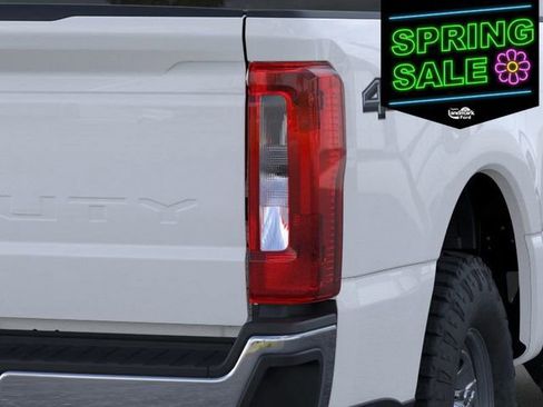 New 2026 Ford F250 XL w/ XL Off-Road Package image 21