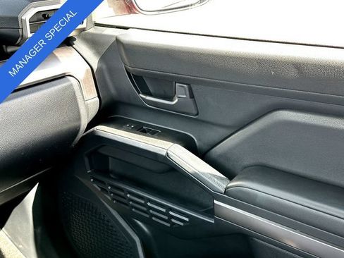 Certified 2025 Toyota 4Runner SR5 AWD/4WD image 28