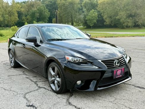 Used 2014 Lexus IS 350 w/ Navigation Package RWD image 3