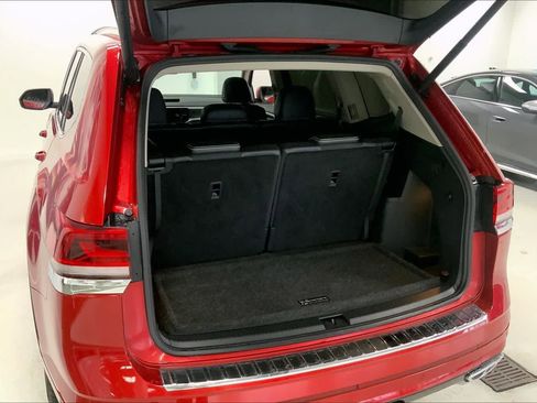 Used 2023 Volkswagen Atlas SEL Premium image 17