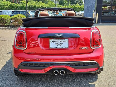 Used 2024 MINI Cooper S w/ Signature Upholstery Package FWD image 5