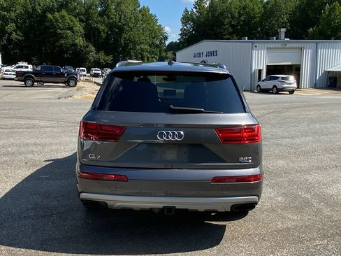 Used 2018 Audi Q7 3.0T Premium Plus w/ Premium Plus Package AWD/4WD image 6