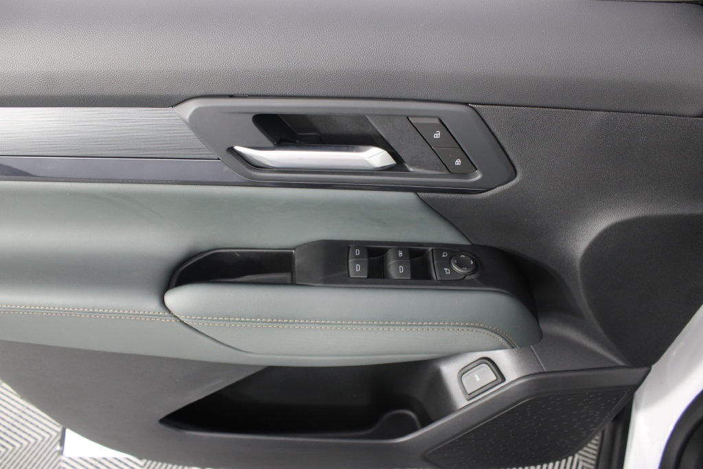 New 2027 GMC Terrain AT4 AWD/4WD image 14