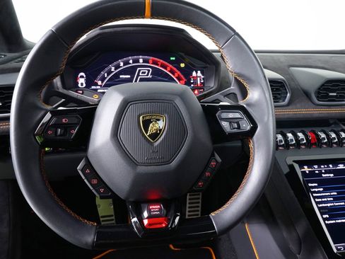 Used 2023 Lamborghini Huracan Tecnica RWD image 21