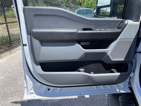 New 2025 Ford F550 XL 4WD Monroe 11' Service Body image 13