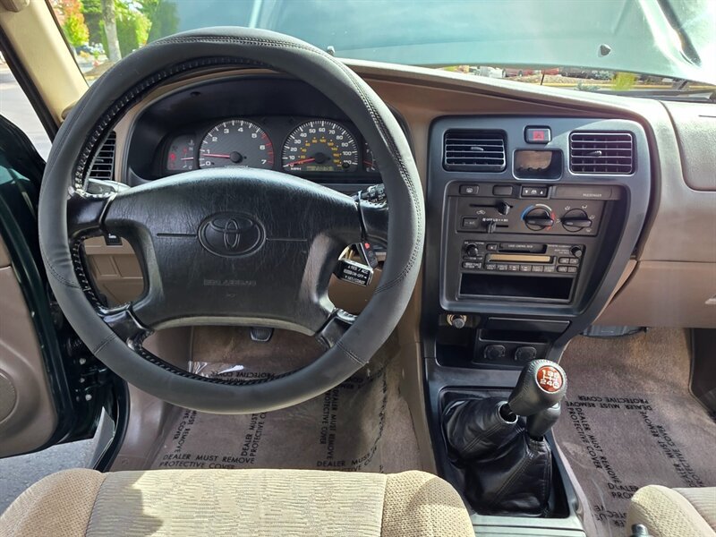 Used 1999 Toyota 4Runner SR5 AWD/4WD image 37