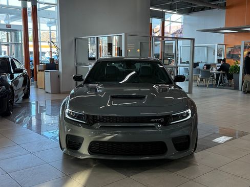 Used 2023 Dodge Charger SRT Hellcat image 1